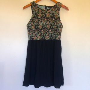 Forever 21 Floral Black Dress